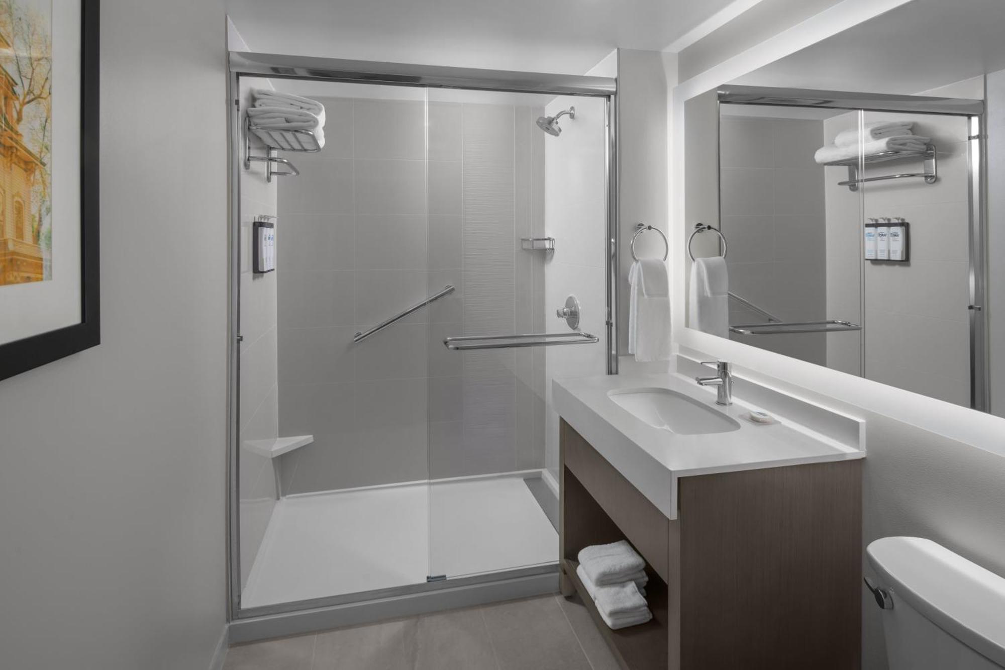 Hyatt House Raleigh Downtown/Seaboard Station Hotel Phòng bức ảnh
